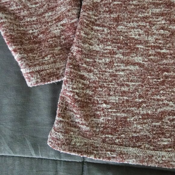 Cozy Vintage Threads Long Sleeve Sweater - Picture 4 of 5
